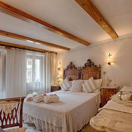 Le Coeur Du Pont Hotel Donnaz Ngoại thất bức ảnh