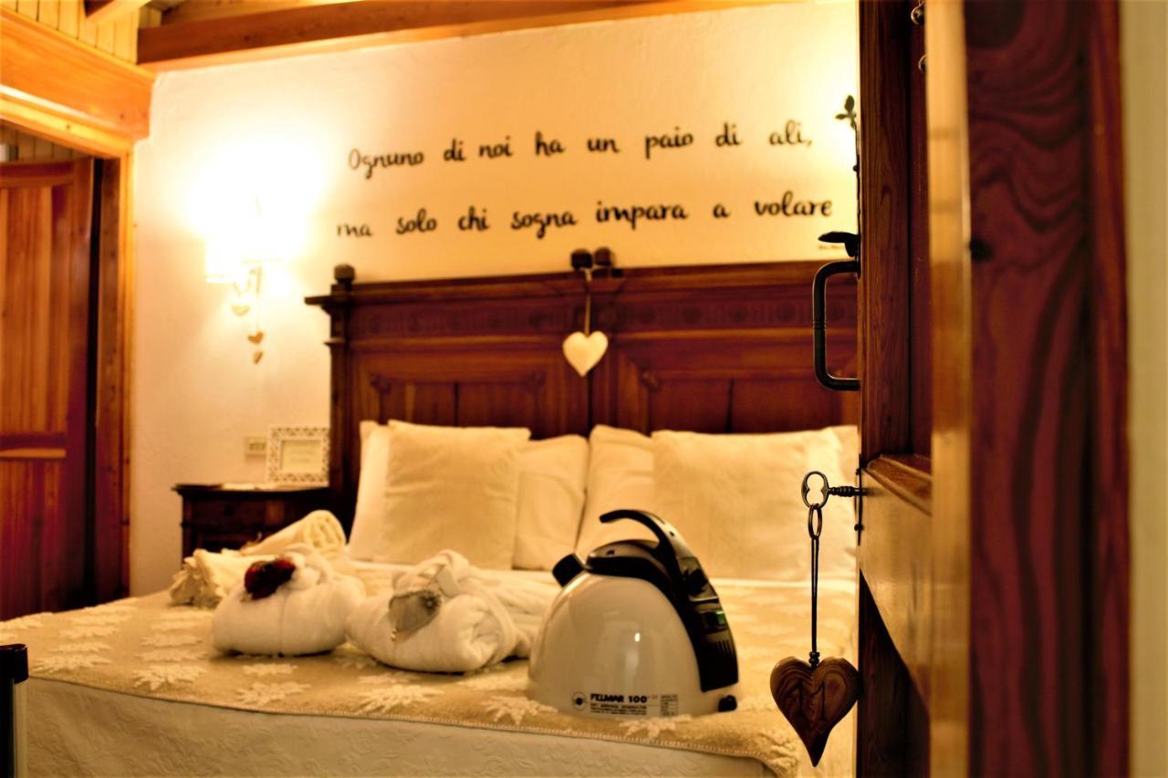 Le Coeur Du Pont Hotel Donnaz Ngoại thất bức ảnh