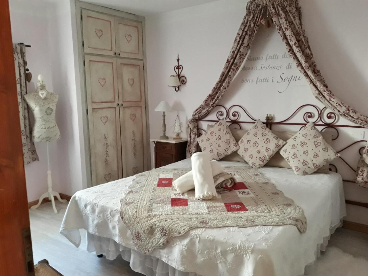 Le Coeur Du Pont Hotel Donnaz Ngoại thất bức ảnh